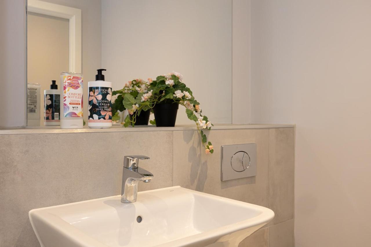 Apartamento Contemporary 3 Bedrooms