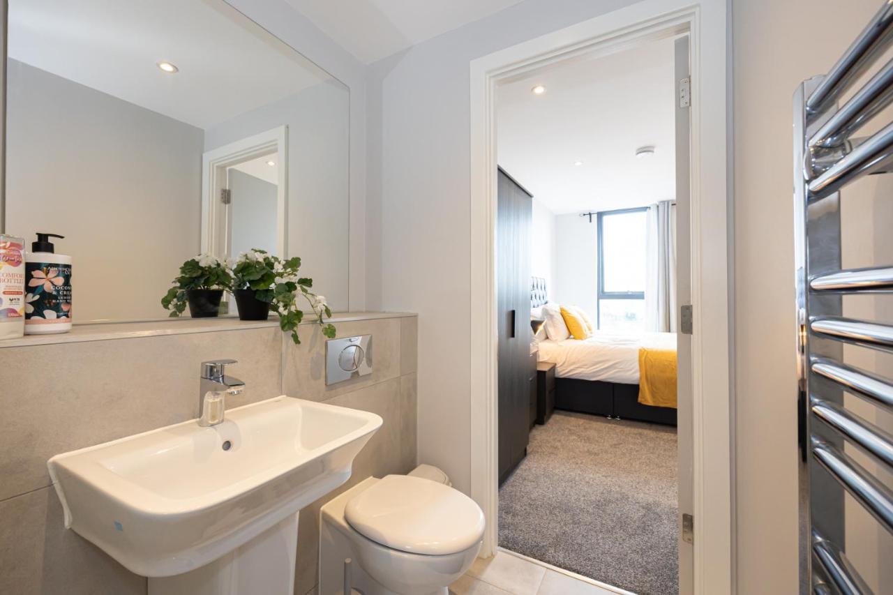 Contemporary 3 Bedrooms Apartamento